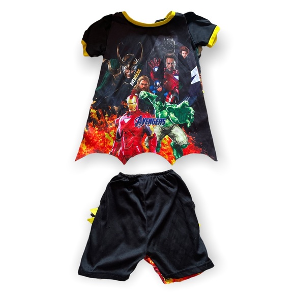 Toddler Carter's Avengers Two Piece Pajama Set With Built in Cape Size 4 - Picture 2 of 11